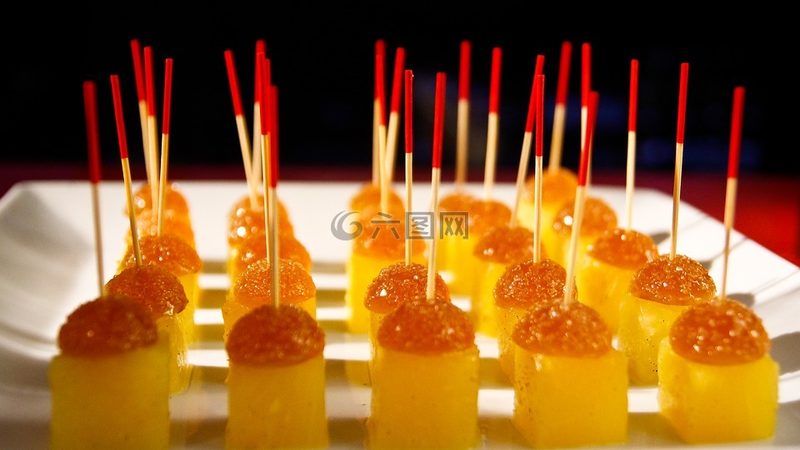 在成都烘焙原料批发市场中，以下几家店铺值得推荐：